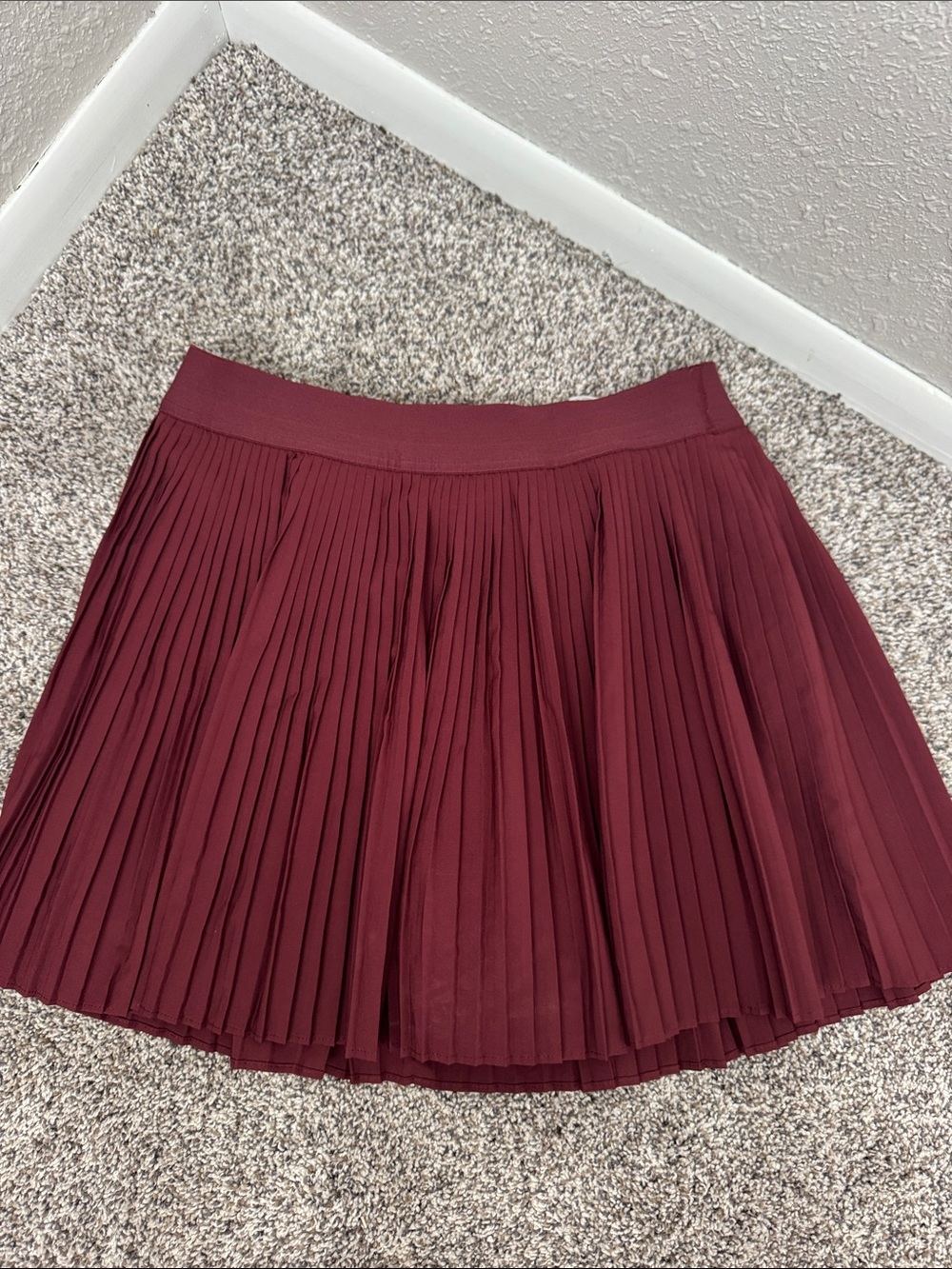 Old Navy Burgundy Pleated Skater Skirt